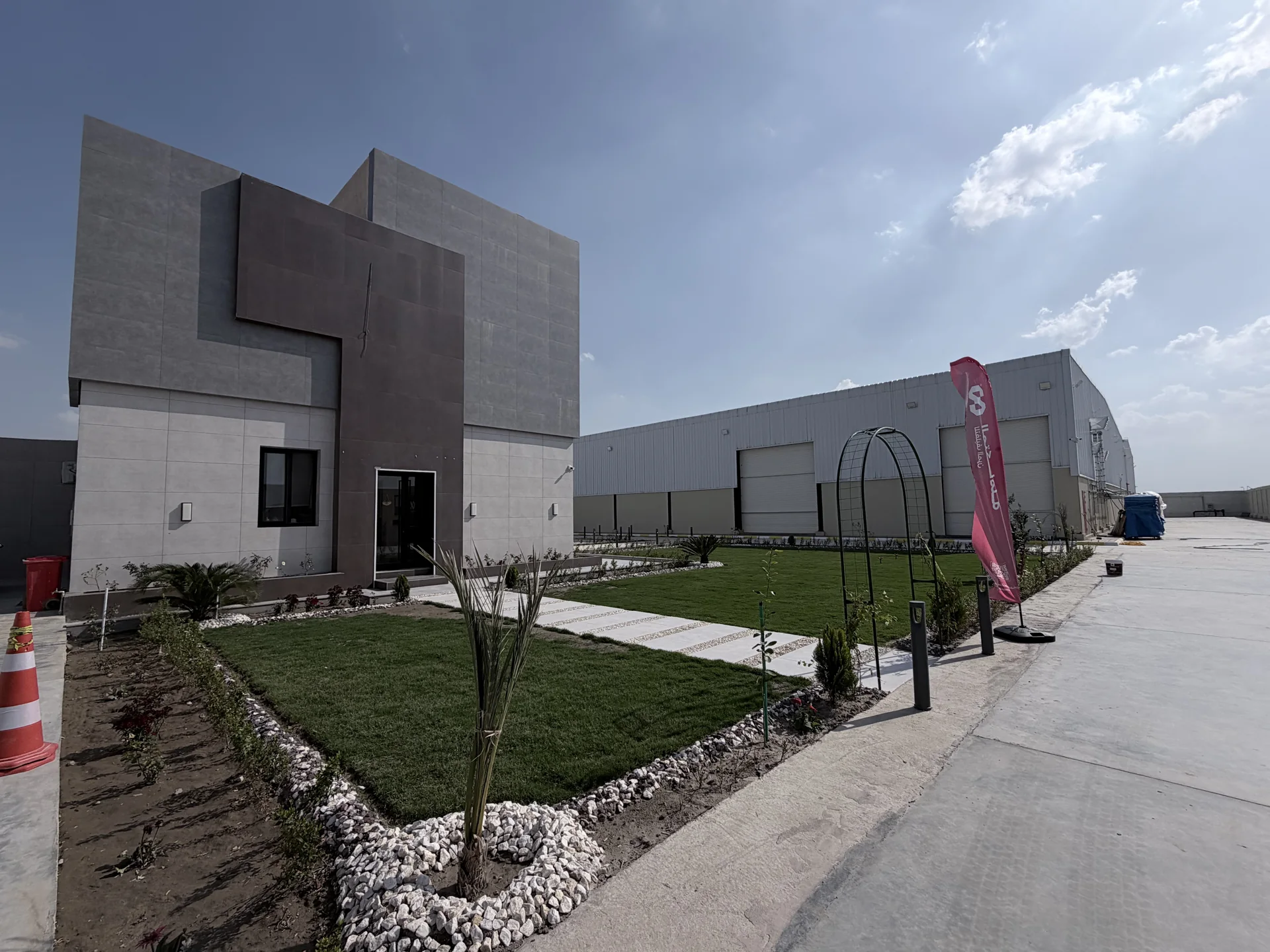 Production equipment inside the Almotakamila facility